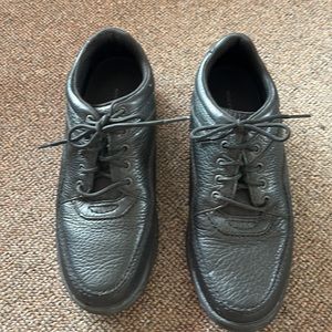 Rockport leather walking shoe